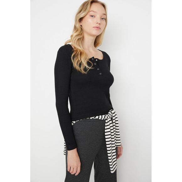 NWT Trendyol Women Slim fit Button placket Knit Blouse - Picture 7 of 13